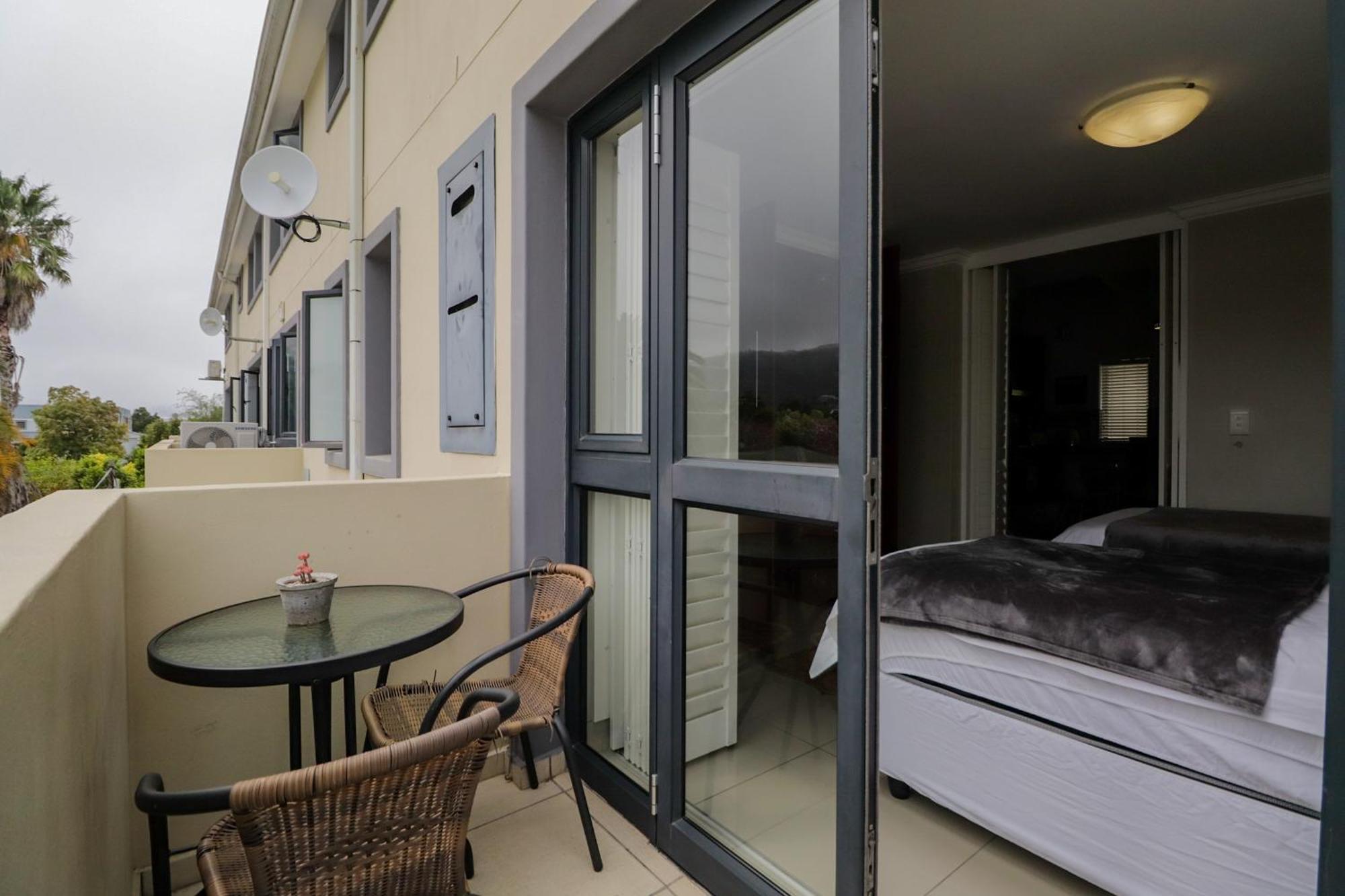 Waterfront - Lagoon Terrace Nr.17 Knysna Bagian luar foto